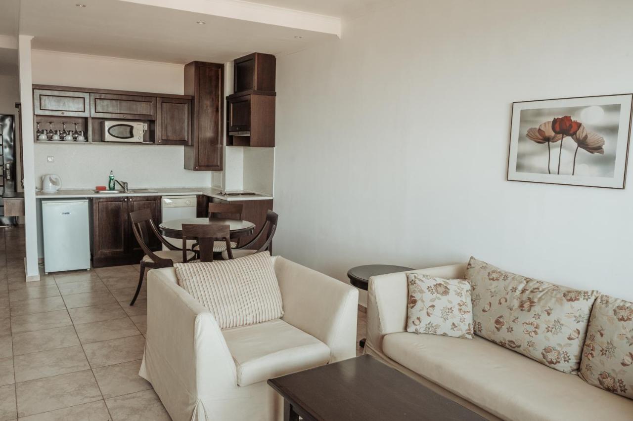 The Cliff Beach Apartments オブゾー エクステリア 写真