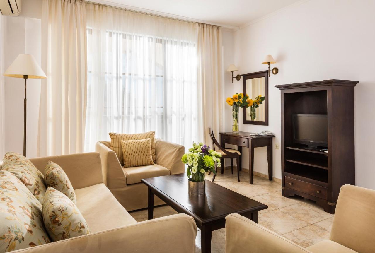 The Cliff Beach Apartments オブゾー エクステリア 写真