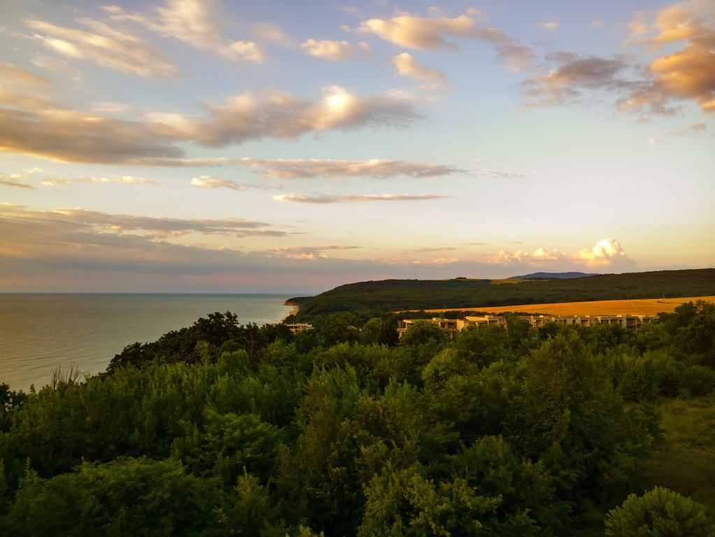 The Cliff Beach Apartments オブゾー エクステリア 写真