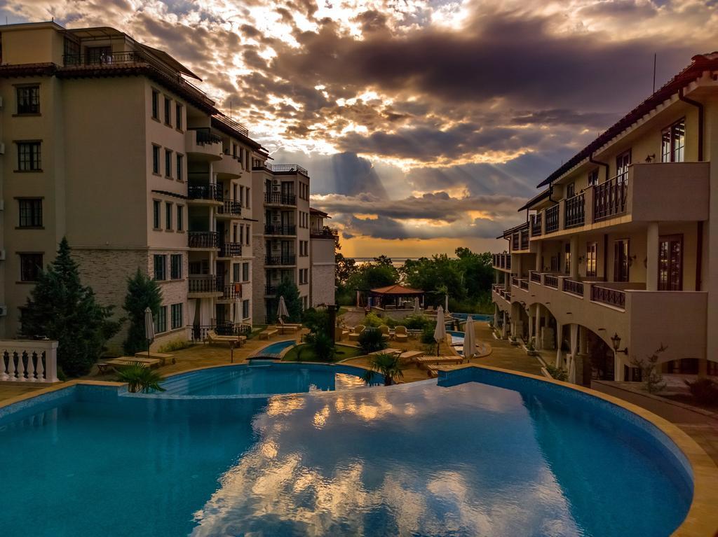 The Cliff Beach Apartments オブゾー エクステリア 写真